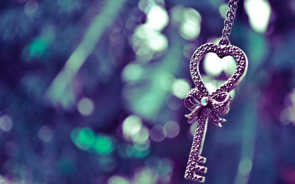 母乳喂养的宝宝拉便便很稀正常吗